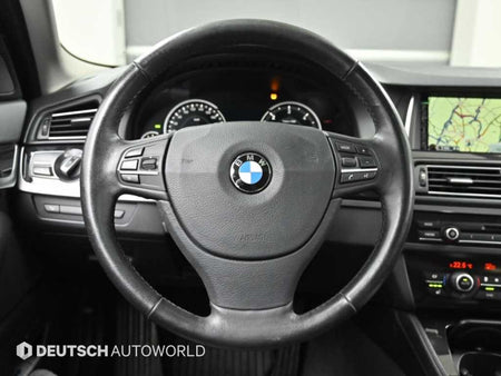 BMW 5-Series — photo 13