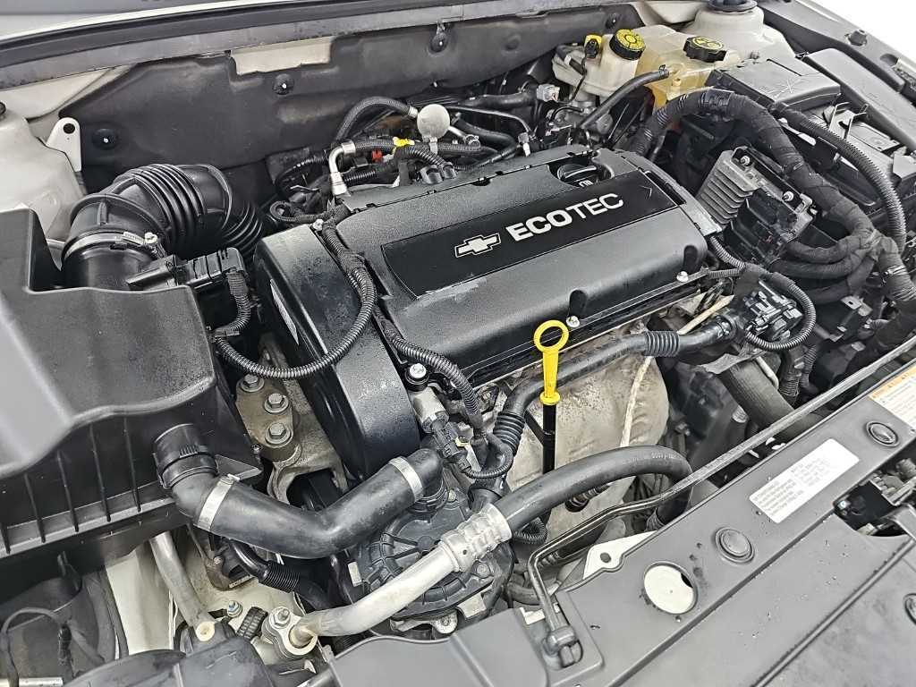 CHEVROLET Cruze — photo 05