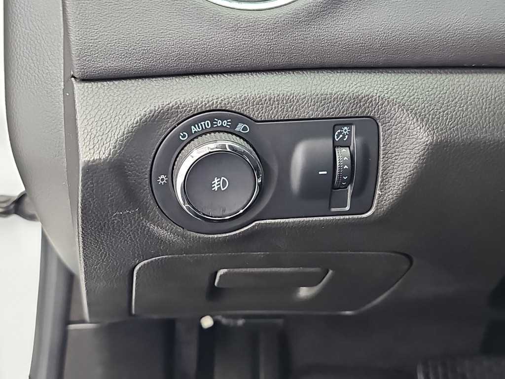 CHEVROLET Cruze — photo 15