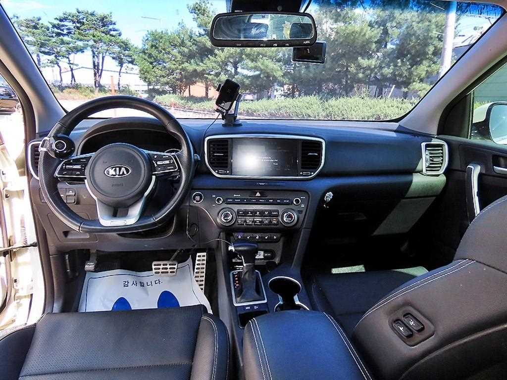 Kia Sportage — photo 07