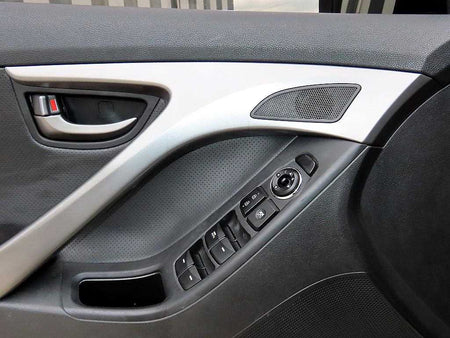 Hyundai Avante — photo 11