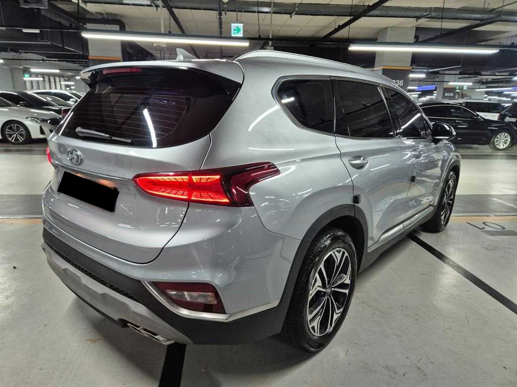 Hyundai Santafe — photo 02