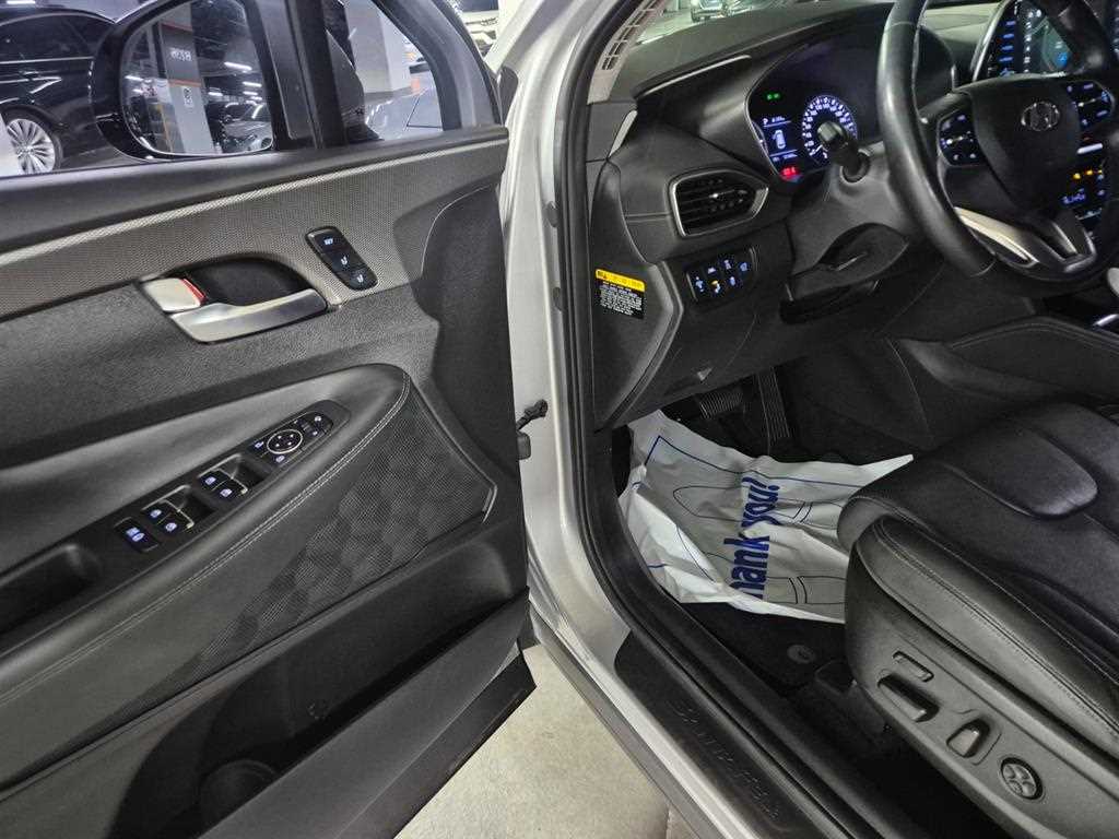 Hyundai Santafe — photo 11