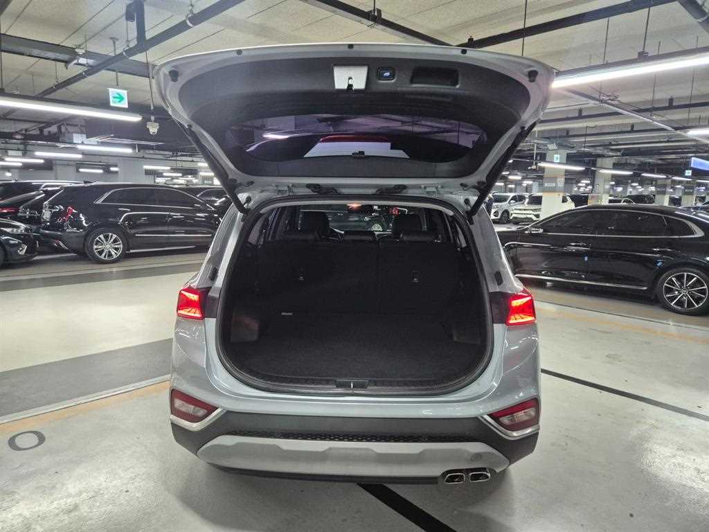 Hyundai Santafe — photo 20