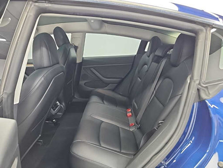 Tesla Model 3 — photo 12