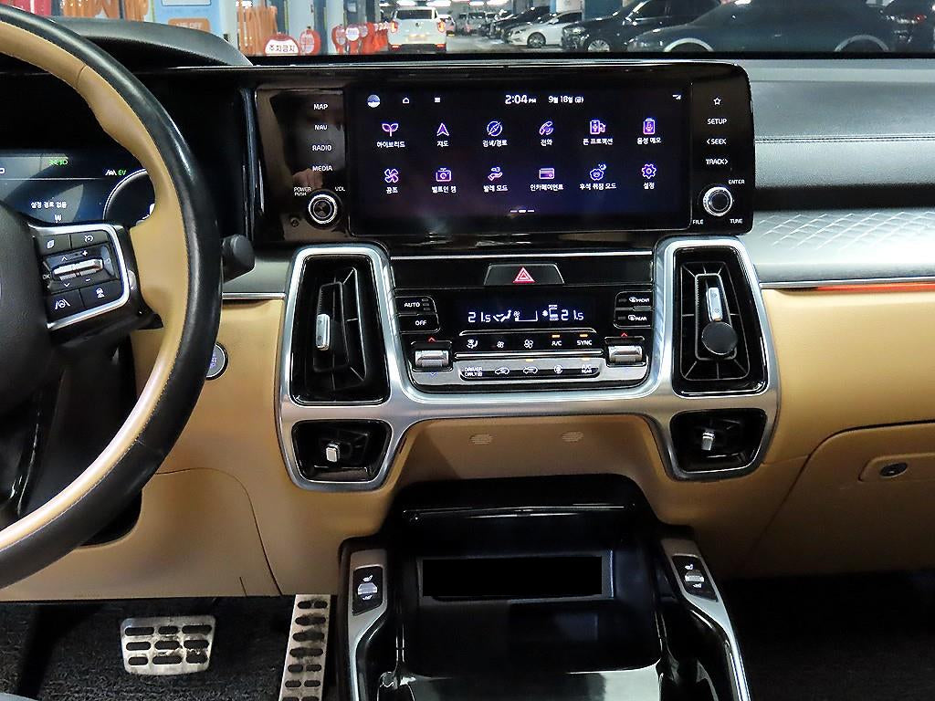 Kia Sorento — photo 11