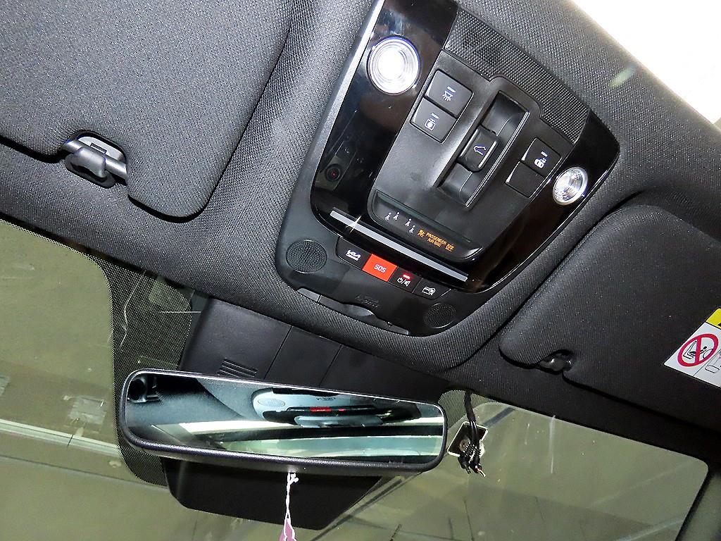 Kia Sorento — photo 13
