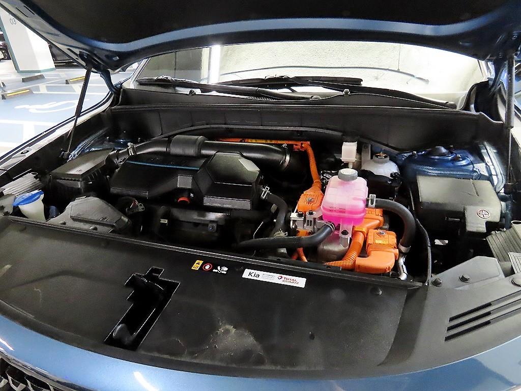Kia Sorento — photo 19