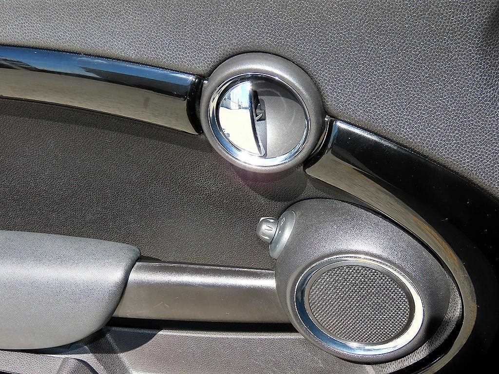 Mini Clubman — photo 10