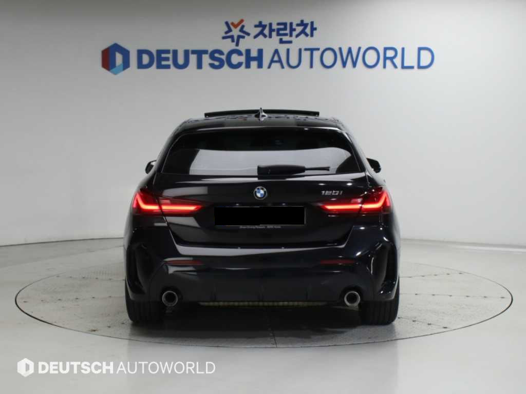 BMW 1-Series — photo 04
