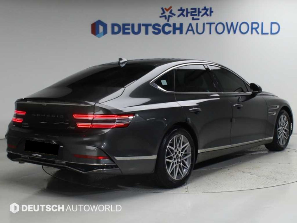 Genesis G80 — photo 02