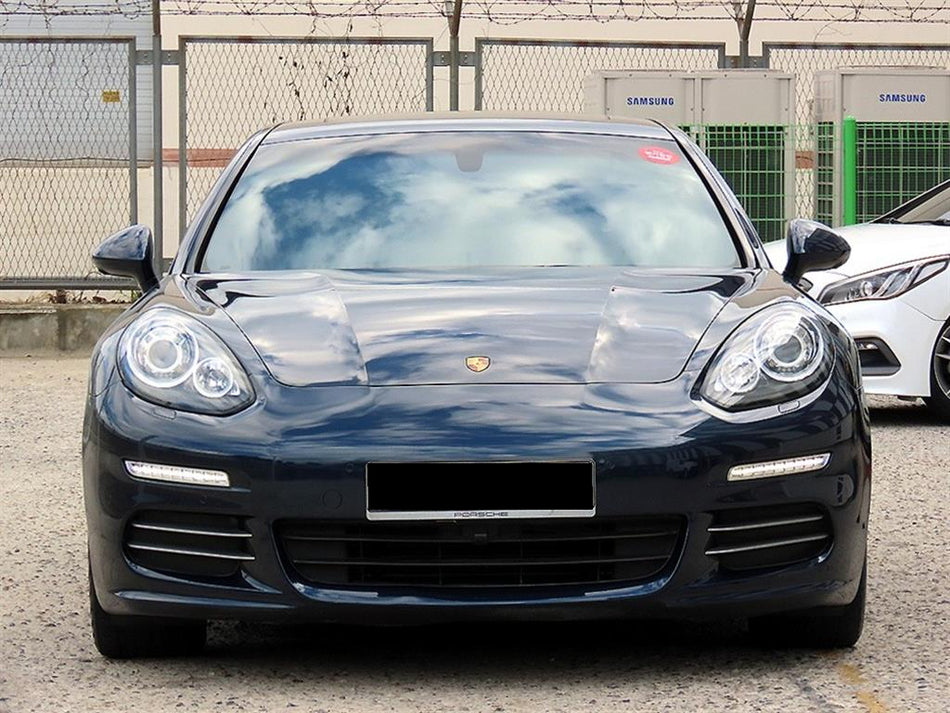 Porsche Panamera — photo 01