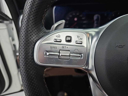 Mercedes-Benz E-Class — photo 07
