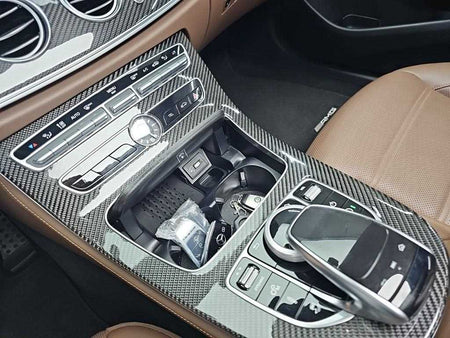 Mercedes-Benz E-Class — photo 09