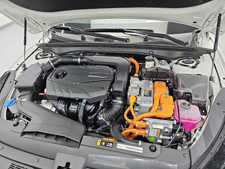 Kia K5 — photo 05