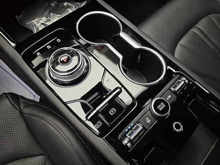 Kia K5 — photo 08