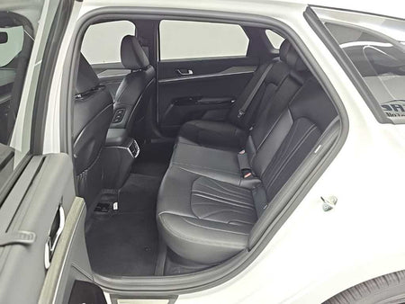 Kia K5 — photo 12