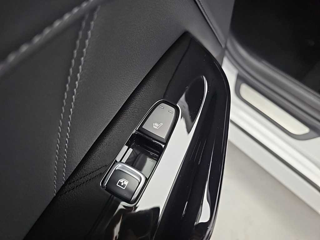 Kia K5 — photo 13