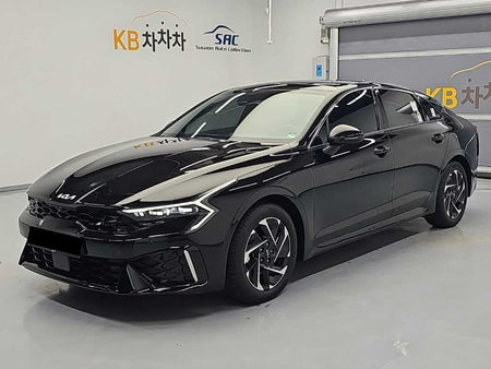 Kia K5 — photo 01