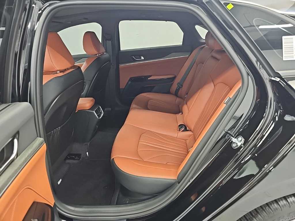 Kia K5 — photo 12