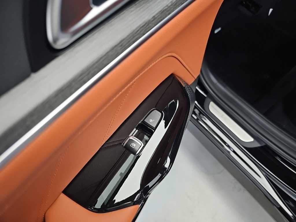 Kia K5 — photo 13