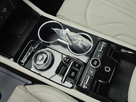 Kia K5 — photo 08