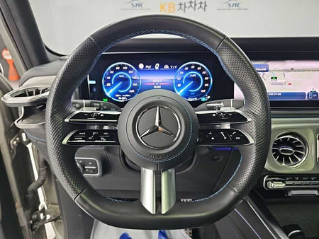 Mercedes-Benz G-Class — photo 09
