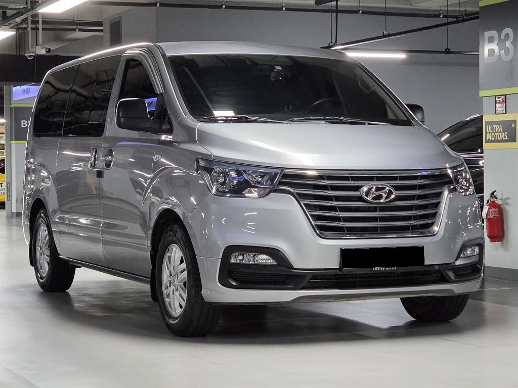 Hyundai Starex — photo 02