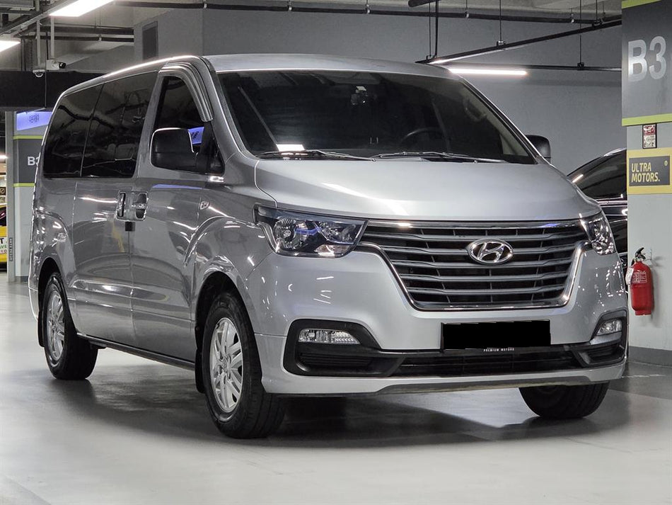 Hyundai Starex — photo 02