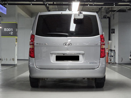 Hyundai Starex — photo 06