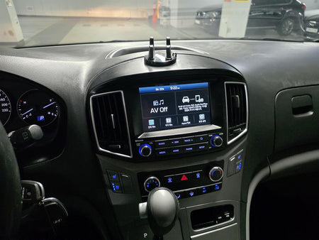 Hyundai Starex — photo 15