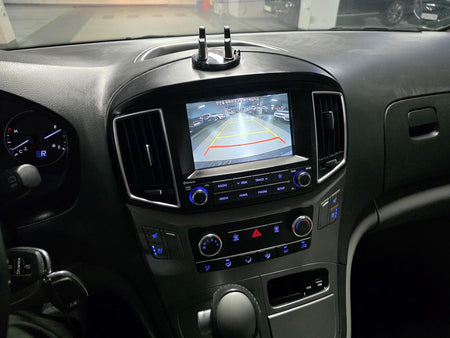Hyundai Starex — photo 16