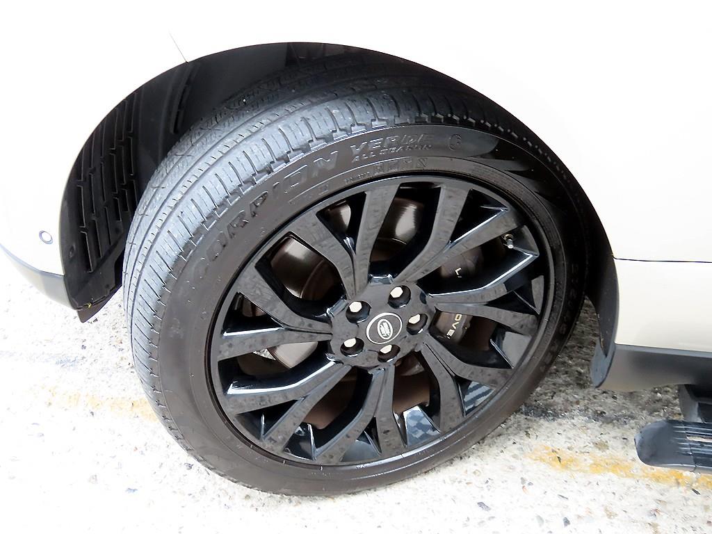 Land Rover Range Rover — photo 20