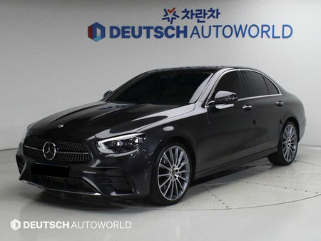 Mercedes-Benz E-Class — photo 01