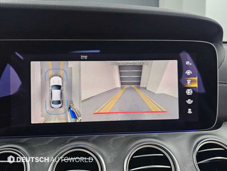 Mercedes-Benz E-Class — photo 15