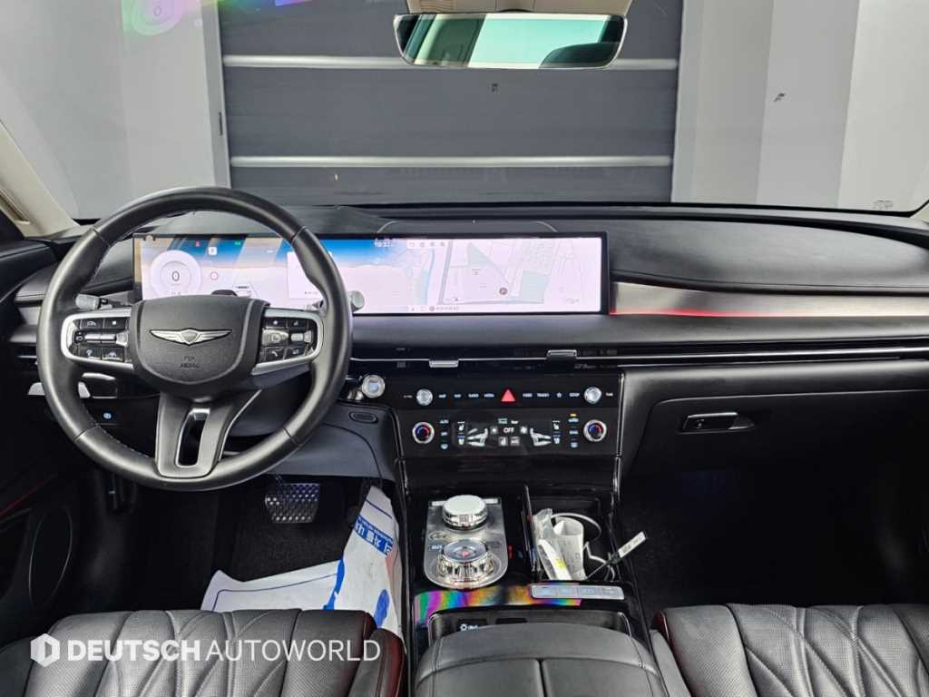 Genesis G80 — photo 07