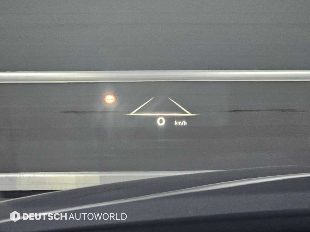 Genesis G80 — photo 18