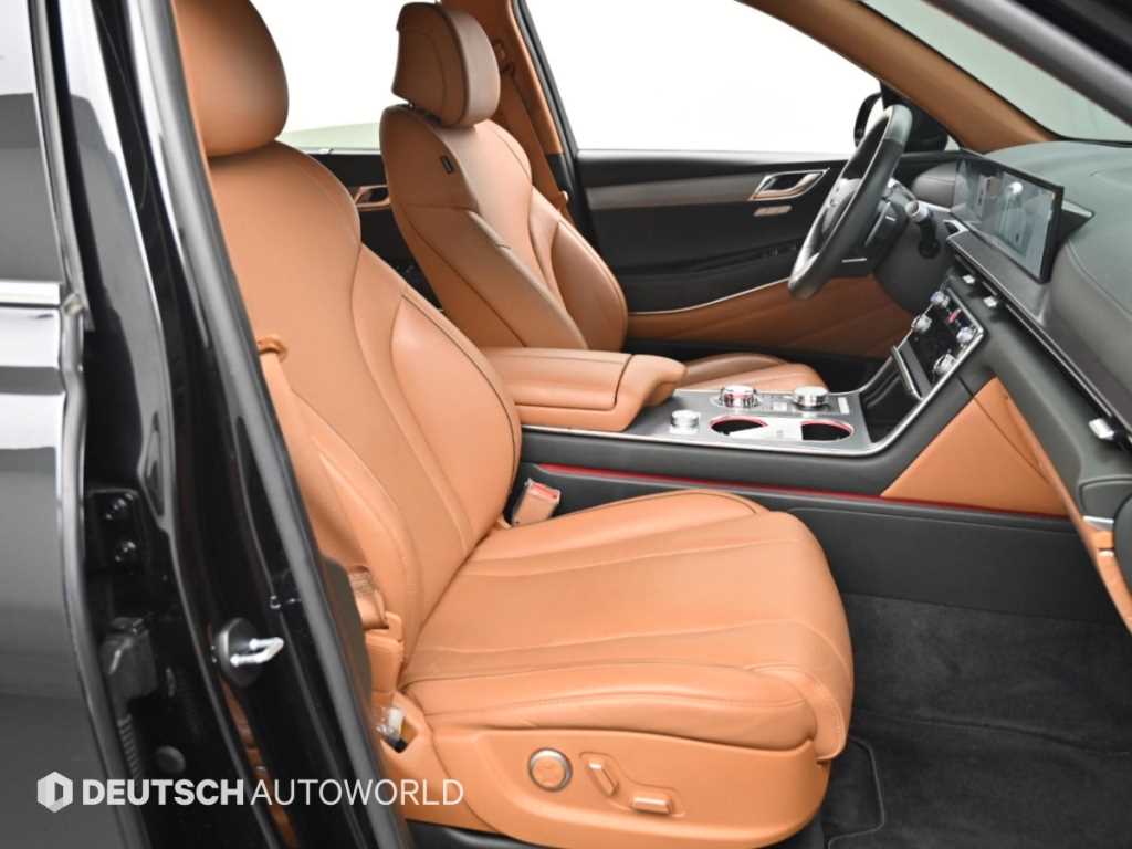 Genesis GV80 — photo 10