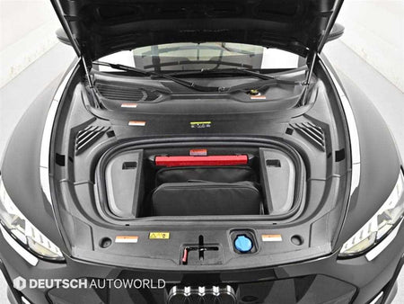 Audi RS e-tron GT — photo 19