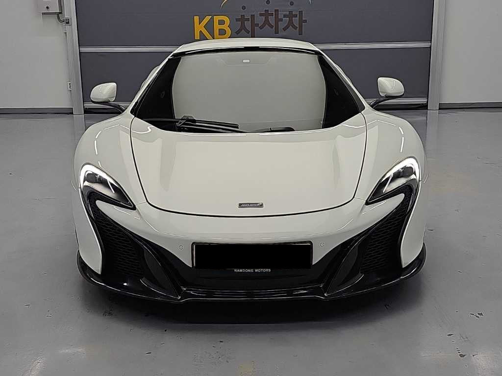 Mclaren 650S — photo 02