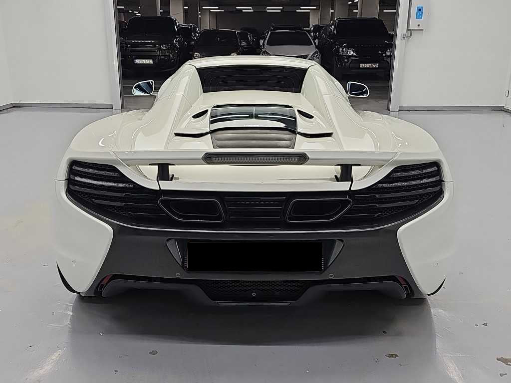 Mclaren 650S — photo 03