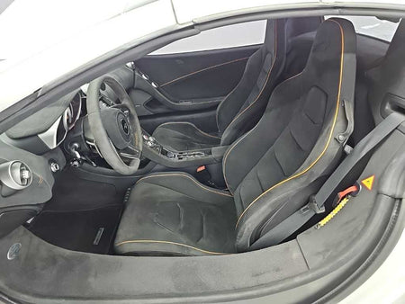 Mclaren 650S — photo 11