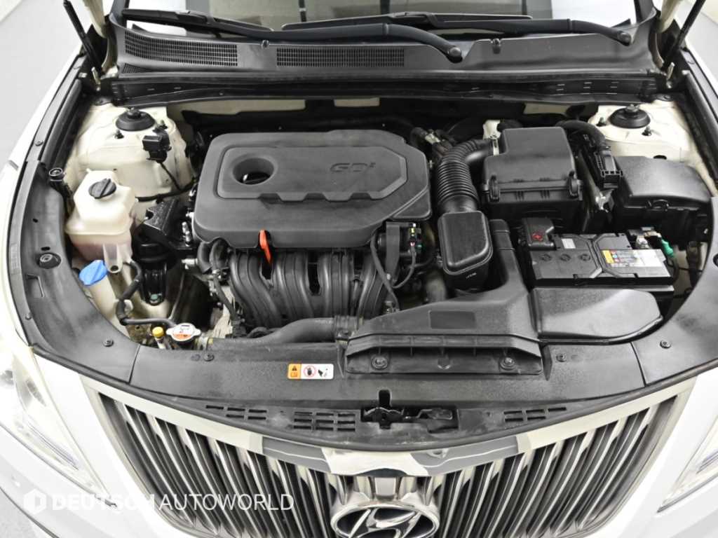 Hyundai Grandeur — photo 06