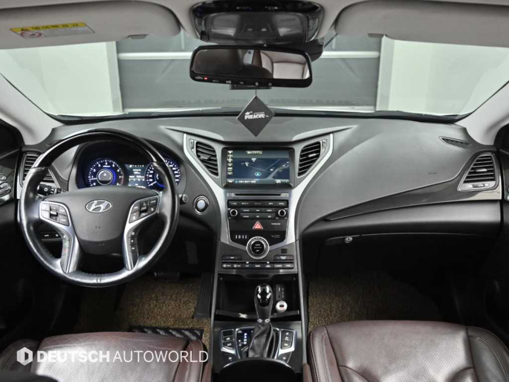 Hyundai Grandeur — photo 07