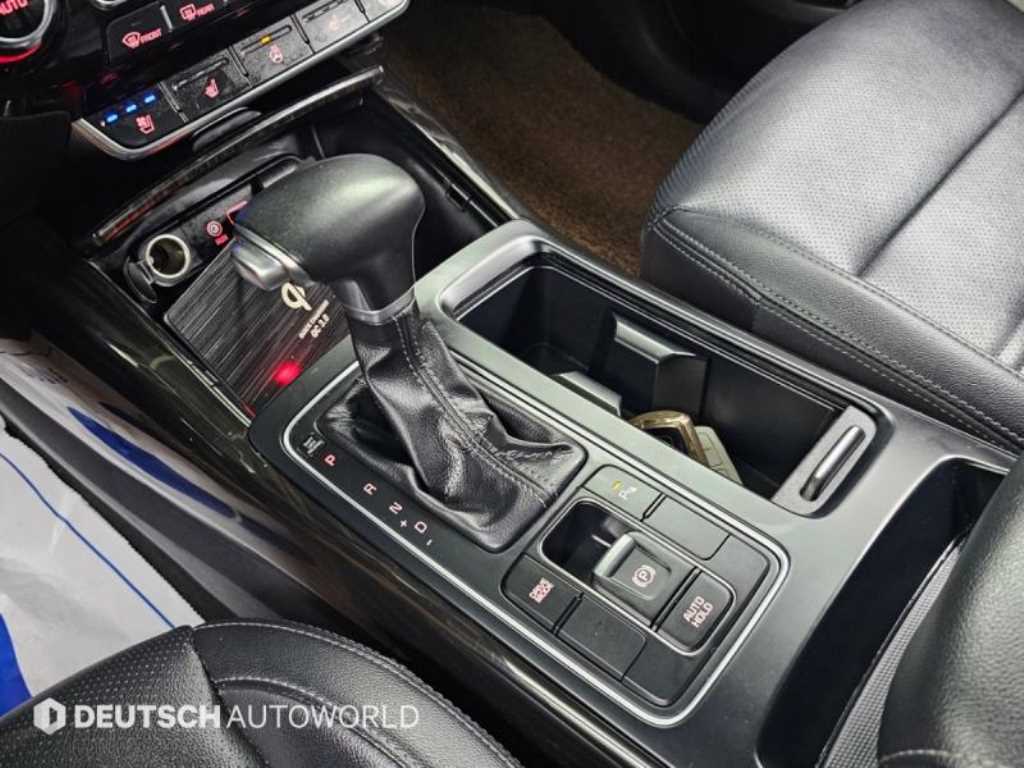 Kia Sorento — photo 09