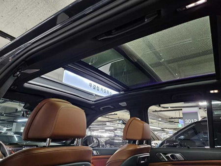 BMW X5 — photo 17