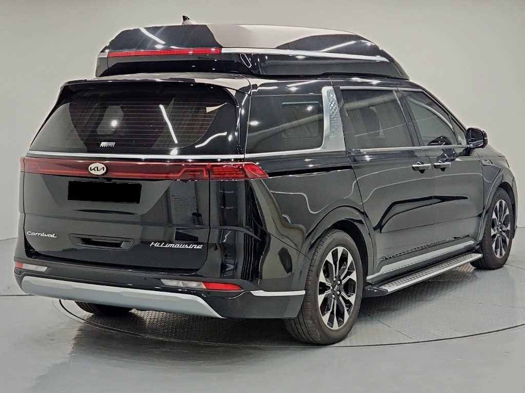 Kia Carnival — photo 04