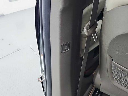 Kia Carnival — photo 14