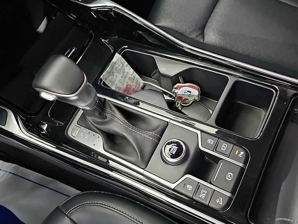 Kia Sorento — photo 08