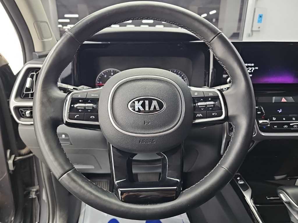 Kia Sorento — photo 09